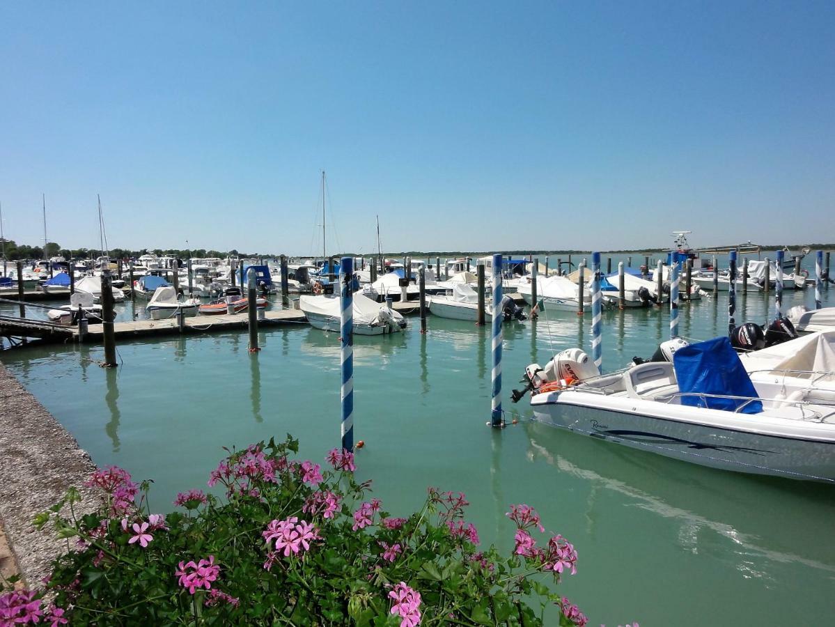 Giuliana - Appartamenti Bibione Extérieur photo
